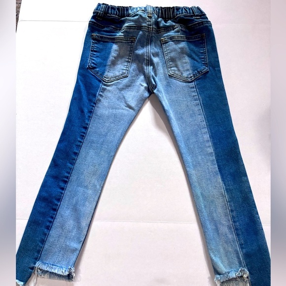 COPY - Girls Jeans Two Tone with Frayed Edges  and Hem. Sz. 7/8 - Picture 2 of 4